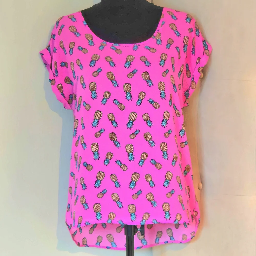 Playful Pineapples Pink Allover Print Top, Hi Low Hem, Cuff Sleeves by Pink Rose - Picture 1 of 6